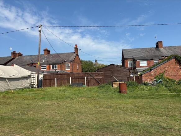 processed-8D4B307...