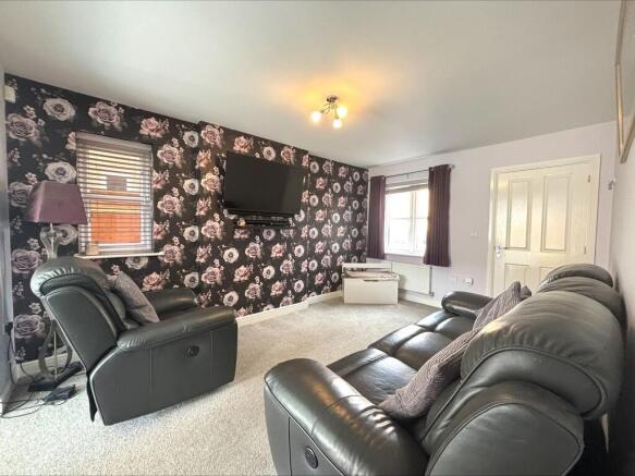 processed-C7EE5D1...