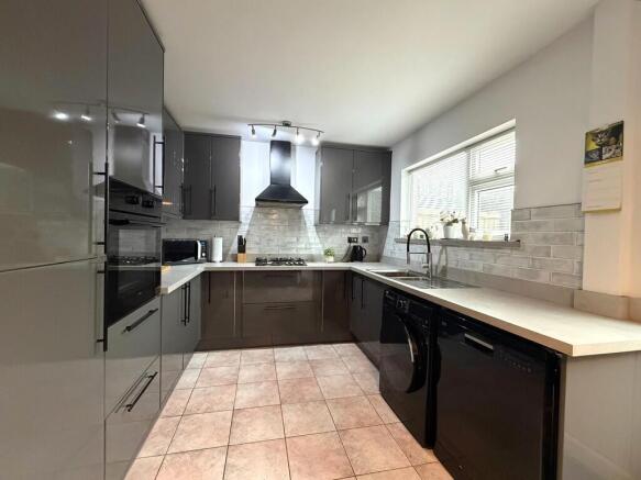 processed-03285ED...