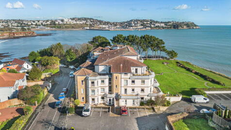 Cliff Road, Torquay, Devon, TQ2 6SW