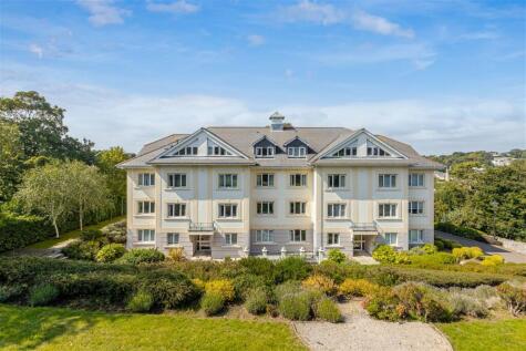 Higher Woodfield Road,Torquay,Devon,TQ1 2LD