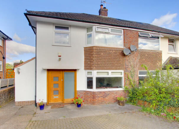 3 bedroom semi-detached house  for sale Cyncoed