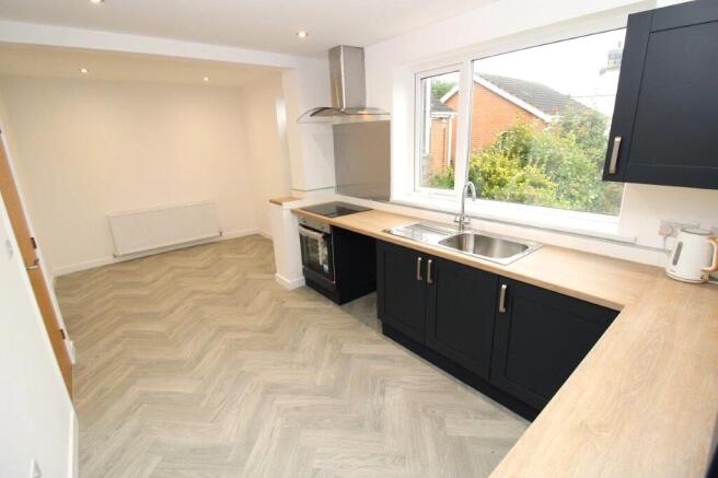 Dining kitchen
