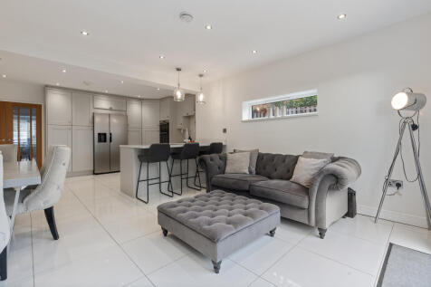 Melford Close, Mapplewell, Barnsley