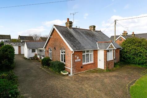 Canterbury Road, Ashford, Kent, TN25