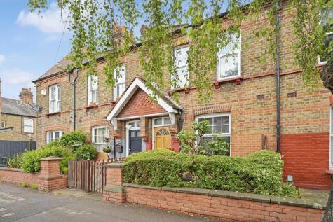 Morley Avenue, London