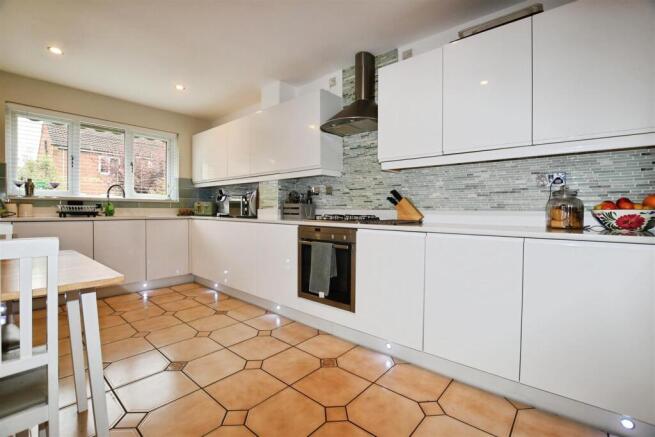 Fitted Kitchen