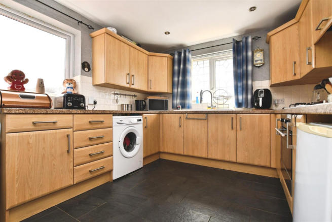 Fitted Kitchen
