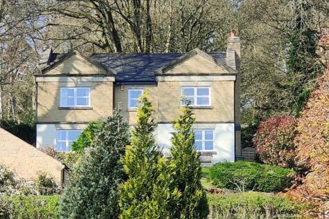 Redwood Heights, Lancaster, LA1