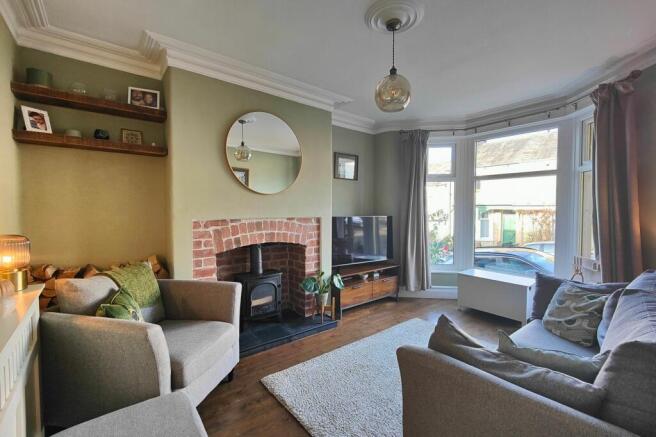 Bay Fronted Lounge