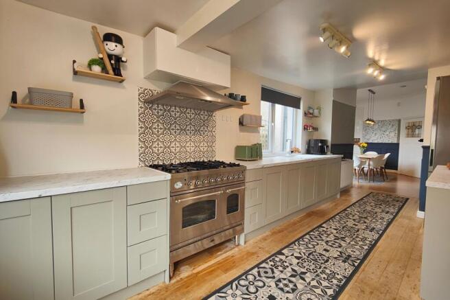 Modern Kitchen