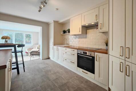 Mattock Crescent, Morecambe, LA4