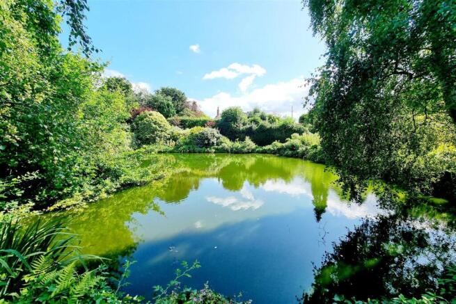 BEAUTIFUL OUTLOOK OVER THE POND AREA: PIC. 1