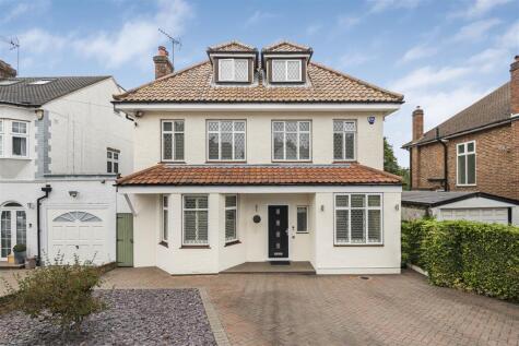 Belmont Avenue, Cockfosters, EN4