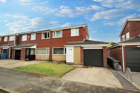 Crossfield Close, Wardle, OL12