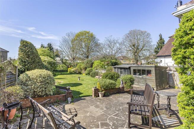 Garden1 Stanwell Road.JPG