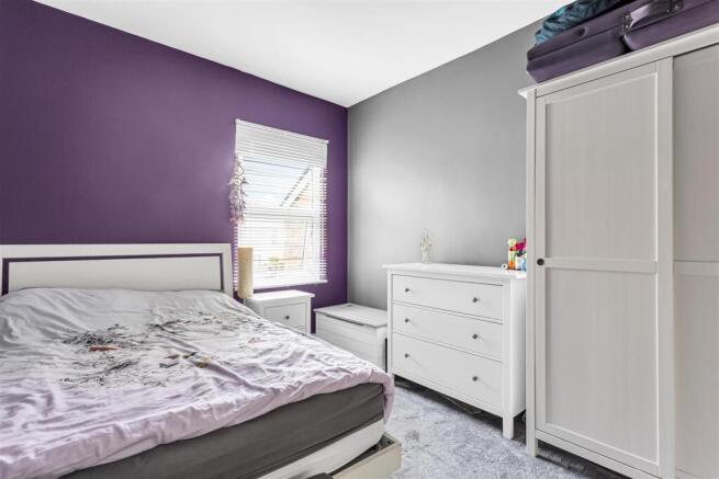 Gordon Avenue Bedroom.jpg