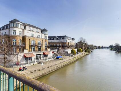 Thames Edge Court, Clarence Street, Staines-Upon-Thames, Surrey, TW18