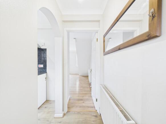 CAM02023G0-PR0165-STILL001