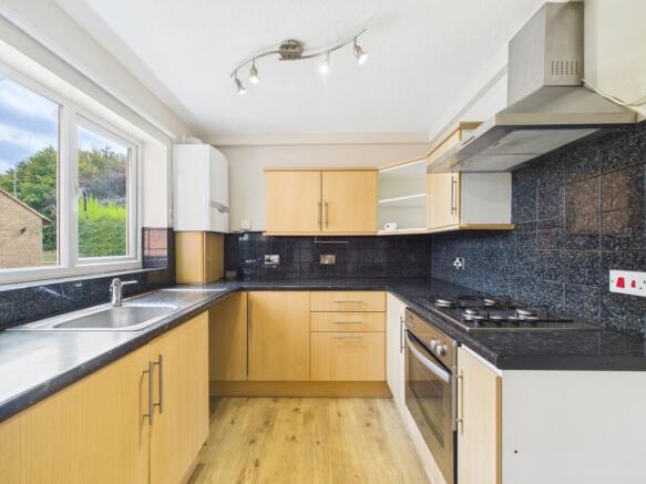 CAM02023G0-PR0165-STILL002