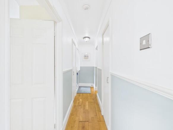 CAM02023G0-PR0168-STILL016