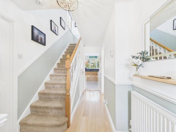 CAM02023G0-PR0149-STILL018