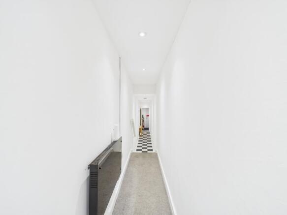 CAM02023G0-PR0188-STILL015