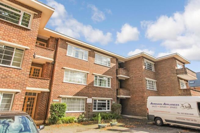 1 Bedroom Flat For Sale In Banister Road Banister Park