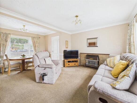 Living/Dining Room