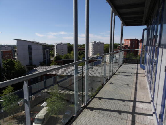 balcony