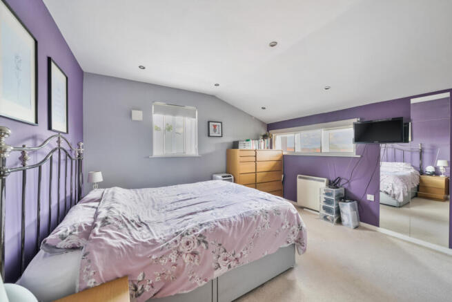 16-1327633-16-687...