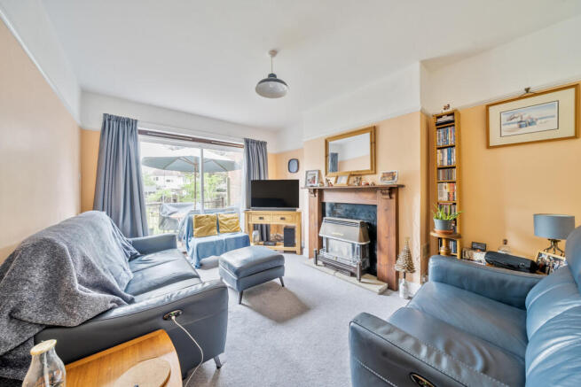 1329436-12-688105...