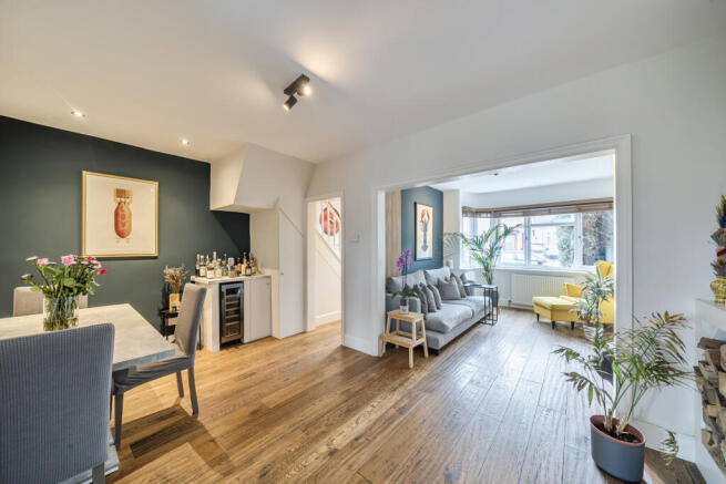 1346246-15-68b18a...