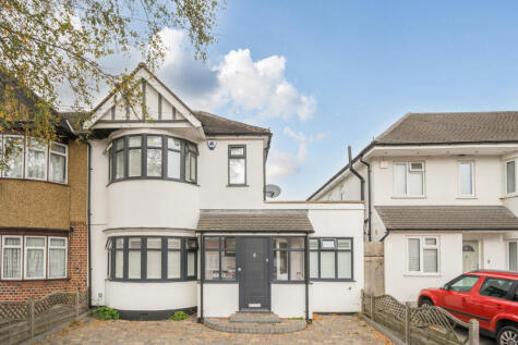 Seaton Gardens, Ruislip Manor, Middlesex