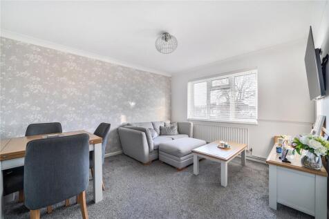 Seymour Gardens, Ruislip