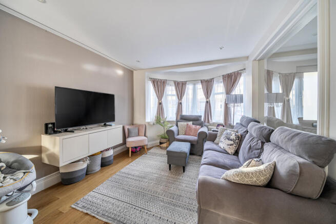 1400536-2-696a82c...