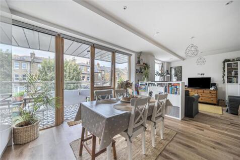 Clyde Terrace, London, SE23