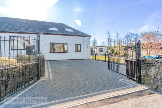 Front/Driveway