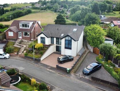 Broadgate, Dobcross, Saddleworth, OL3