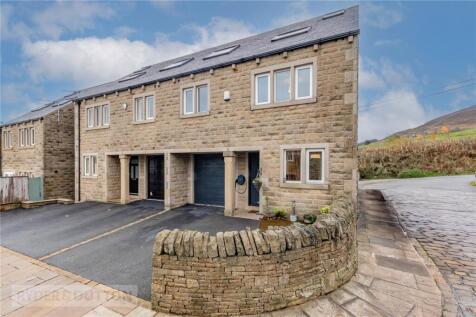 Oak Dene Close, Greenfield, Saddleworth, OL3