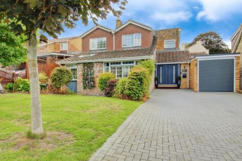 Wyndham Crescent, Easton-in-Gordano, BS20