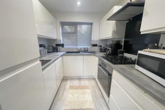 Modern fitted kitche