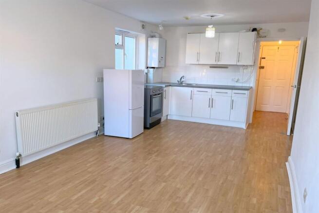 Open plan kitchen de