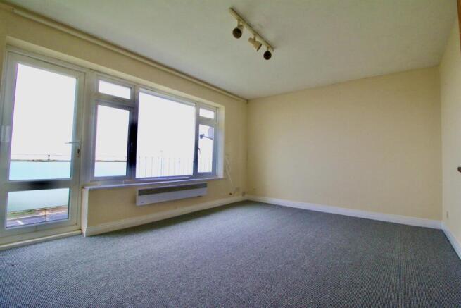 Lounge+with+door+to+