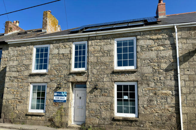 4 Bedroom Mid Terrace House for Sale