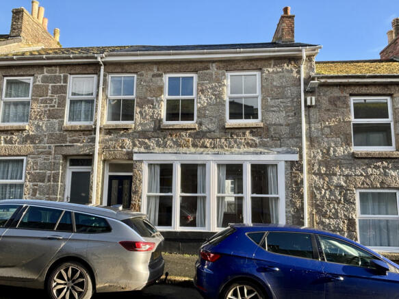 3 Bedroom Mid Terrace House for Sale