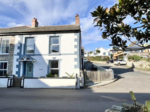 3 Bedroom Cottage for Sale