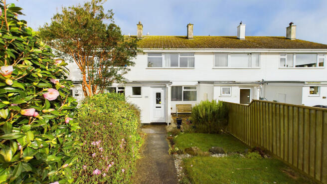 3 Bedroom Mid Terraced House for Sale
