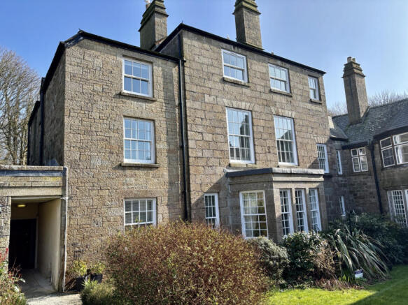 2 Bedroom Apartment for Sale