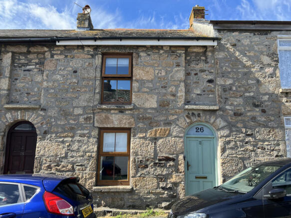 2 Bedroom Mid Terraced House for Sale